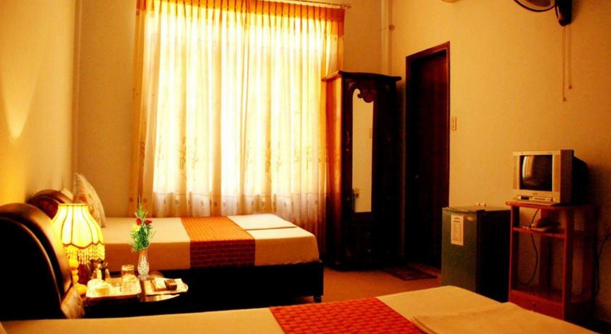 Phong Nha Hotel Хюэ Экстерьер фото